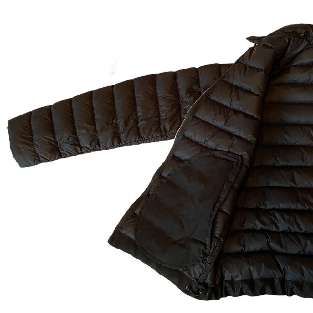 JNBY short black packable down-filled jacket, size small - Picture 6 of 7